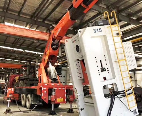 五华提升工作效率，选择优质折臂吊租赁服务